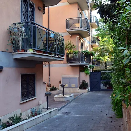 Casa Di Stefano In Vaticano *